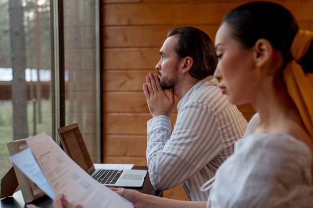 Advisor reviewing retirement plan with client